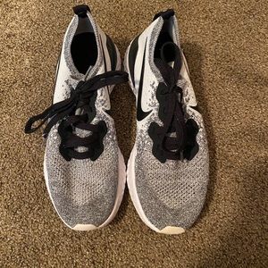 Women’s used Nike React Infinity Run Flyknit 8.5